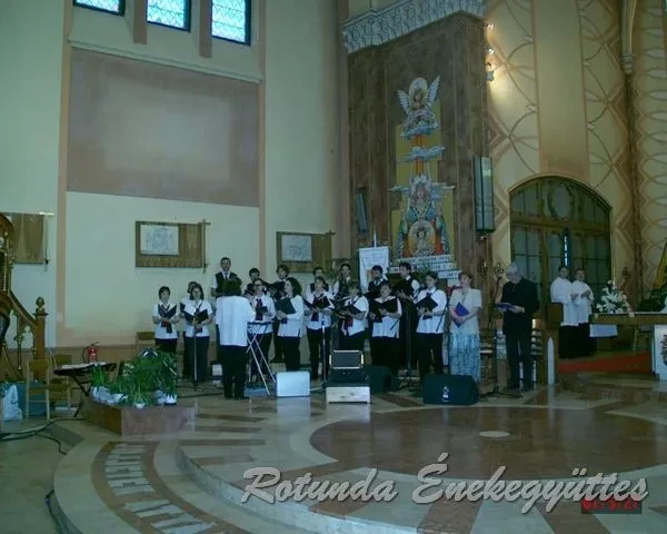 rotunda 2001 05 27
