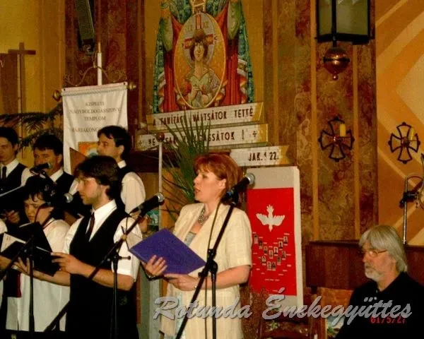 rotunda 2001 05 27
