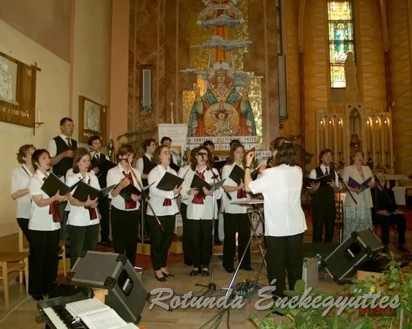 rotunda 2001 05 27