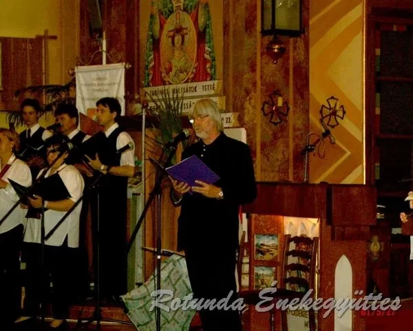 rotunda 2001 05 27
