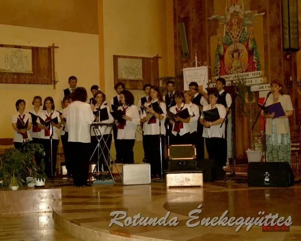 rotunda 2001 05 27