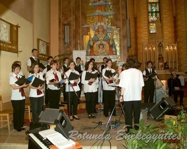 rotunda 2001 05 27