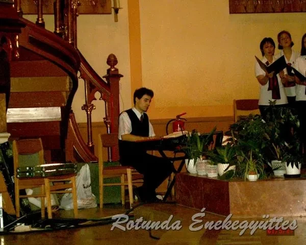 rotunda 2001 05 27