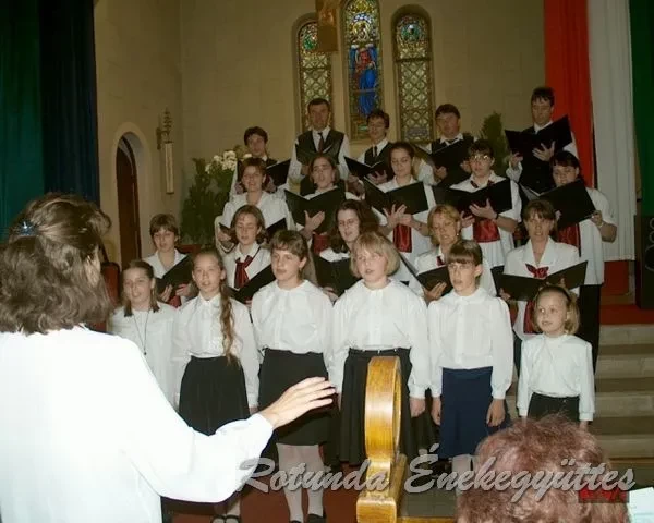 rotunda 2001 06 02