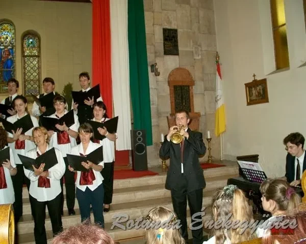 rotunda 2001 06 02