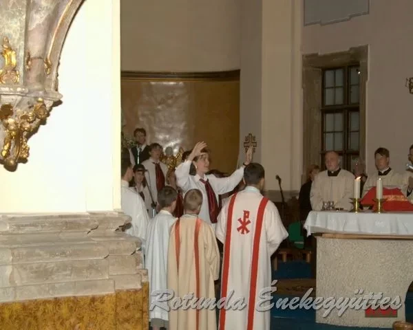 rotunda 2001 06 03