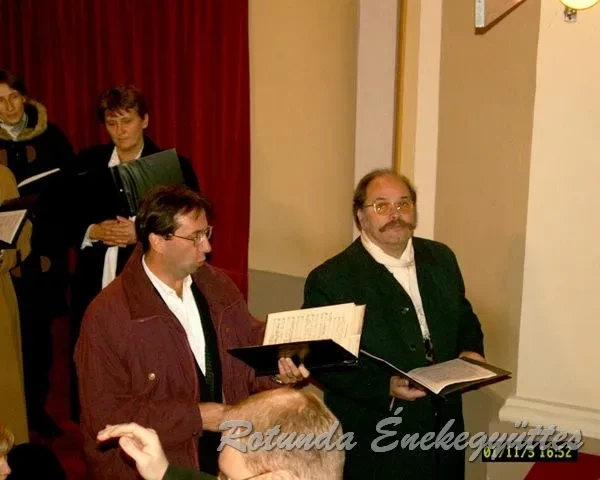 rotunda 2001 11 03