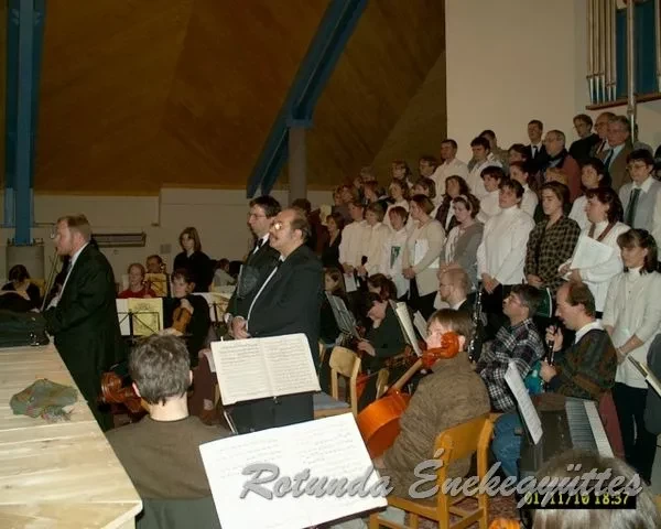 rotunda 2001 10