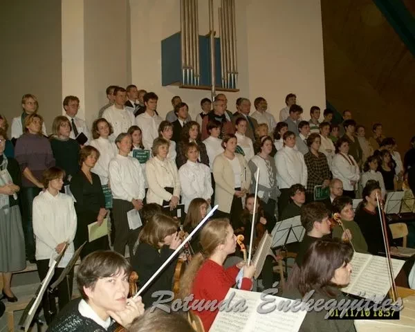 rotunda 2001 11 10