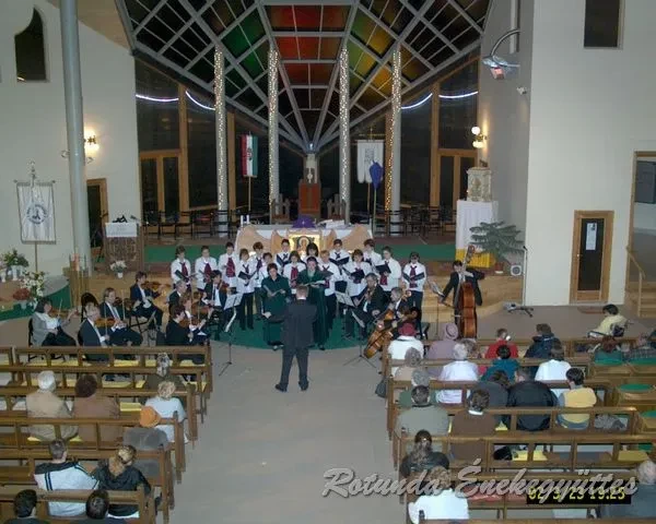 rotunda 2002 03 23