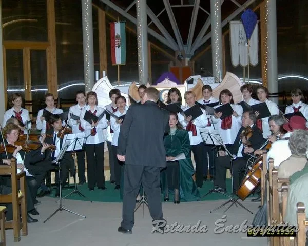 rotunda 2002 03 23