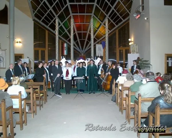 rotunda 2002 03 23