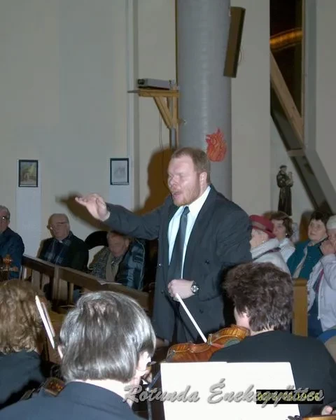 rotunda 2002 03 23