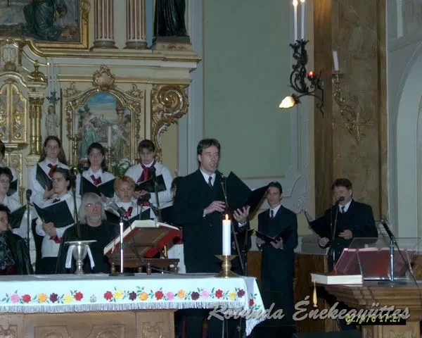 rotunda 2002 04 06