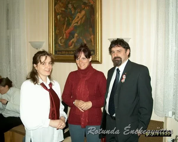 rotunda 2002 04 06