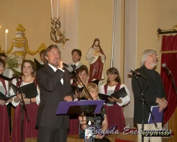 rotunda 2002 05 26