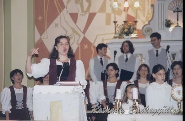 rotunda 2002 29