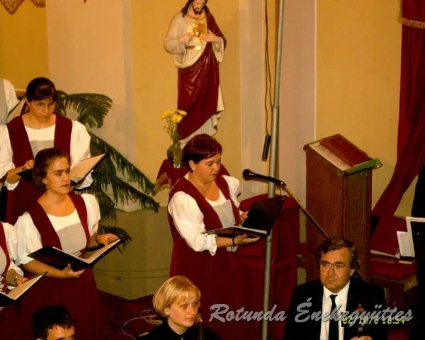 rotunda 2002 10 06