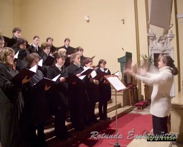 rotunda 2002 12 08