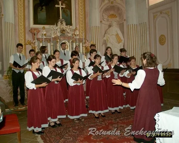 rotunda 2002 mv