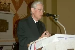 rotunda 2003 04 06