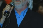2004 05 086