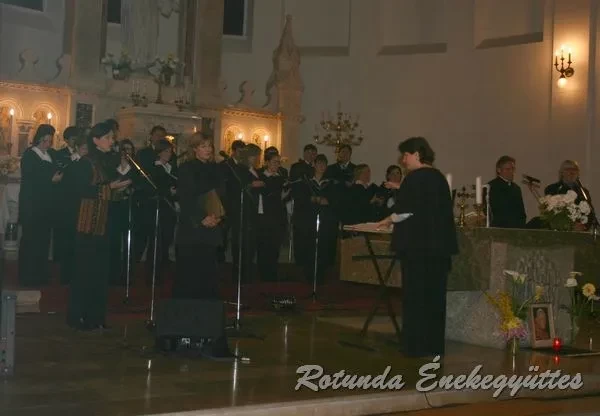 rotunda 2005 04 08