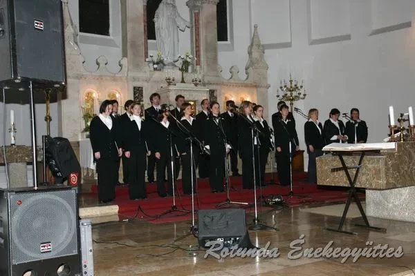 rotunda 2005 04 08