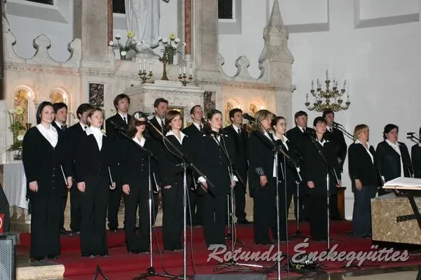 rotunda 2005 04 08