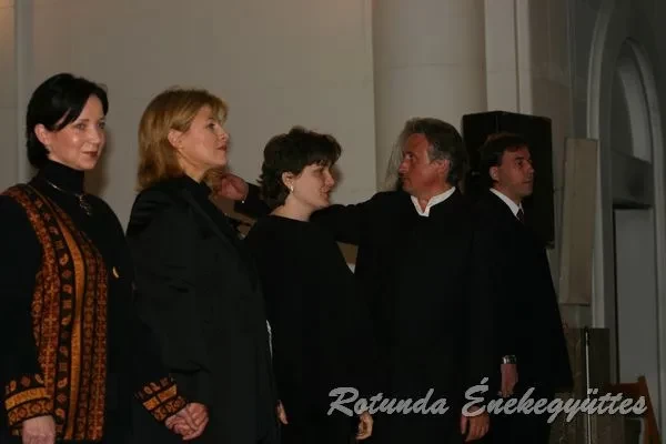 rotunda 2005 04 08