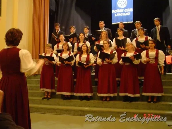 rotunda 2005 12