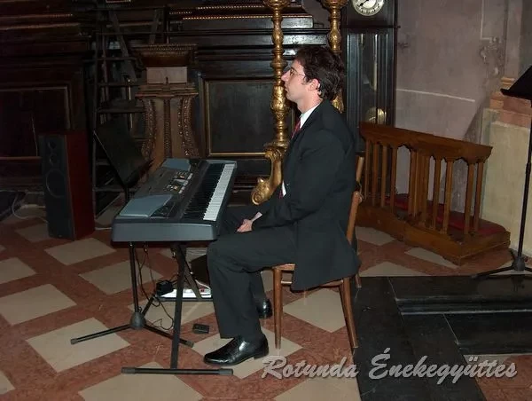 rotunda 2006 09