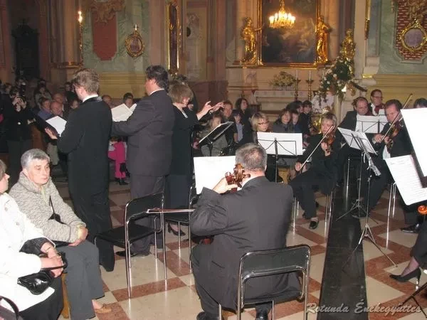 rotunda 2006 09