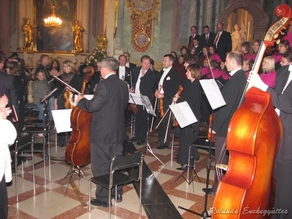 rotunda 2006 09