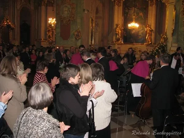 rotunda 2006 09