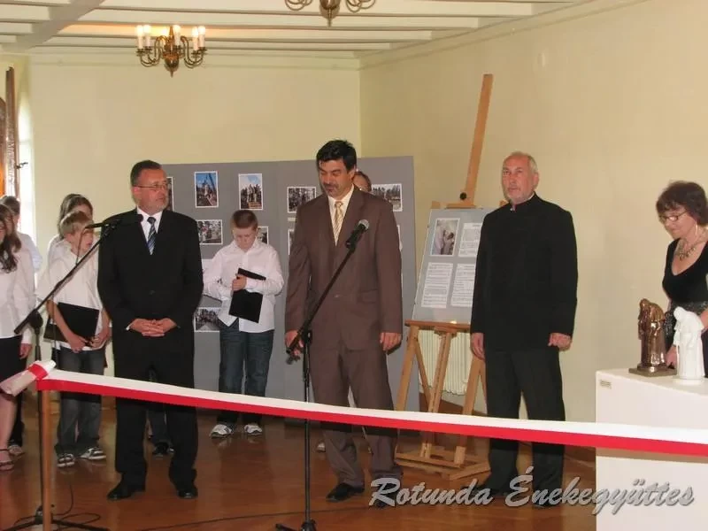 rotunda 2010 06