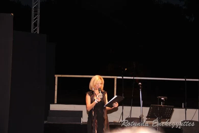 2011 08 12
